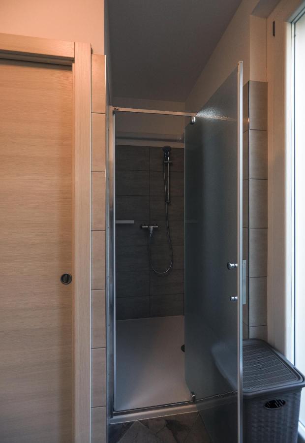 Bellavista Apartments Ленно Екстер'єр фото