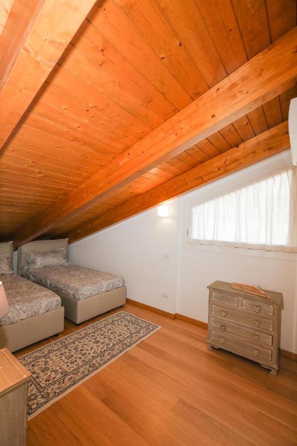 Bellavista Apartments Ленно Екстер'єр фото