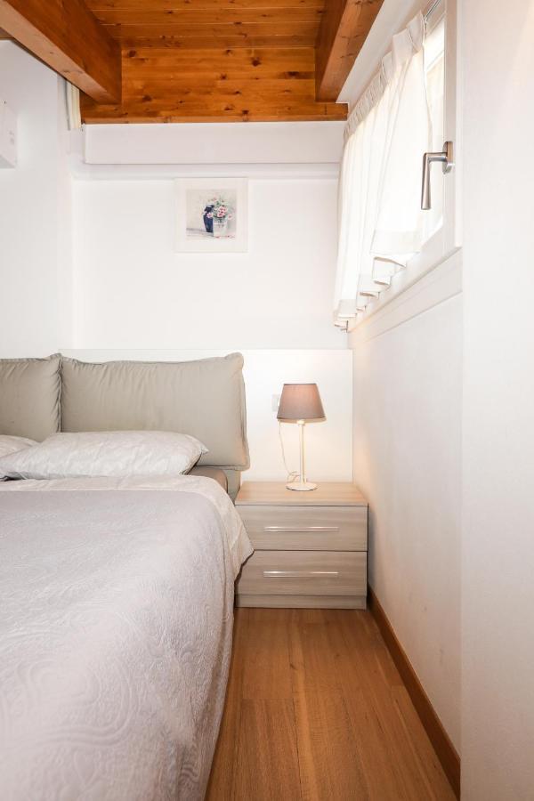 Bellavista Apartments Ленно Екстер'єр фото
